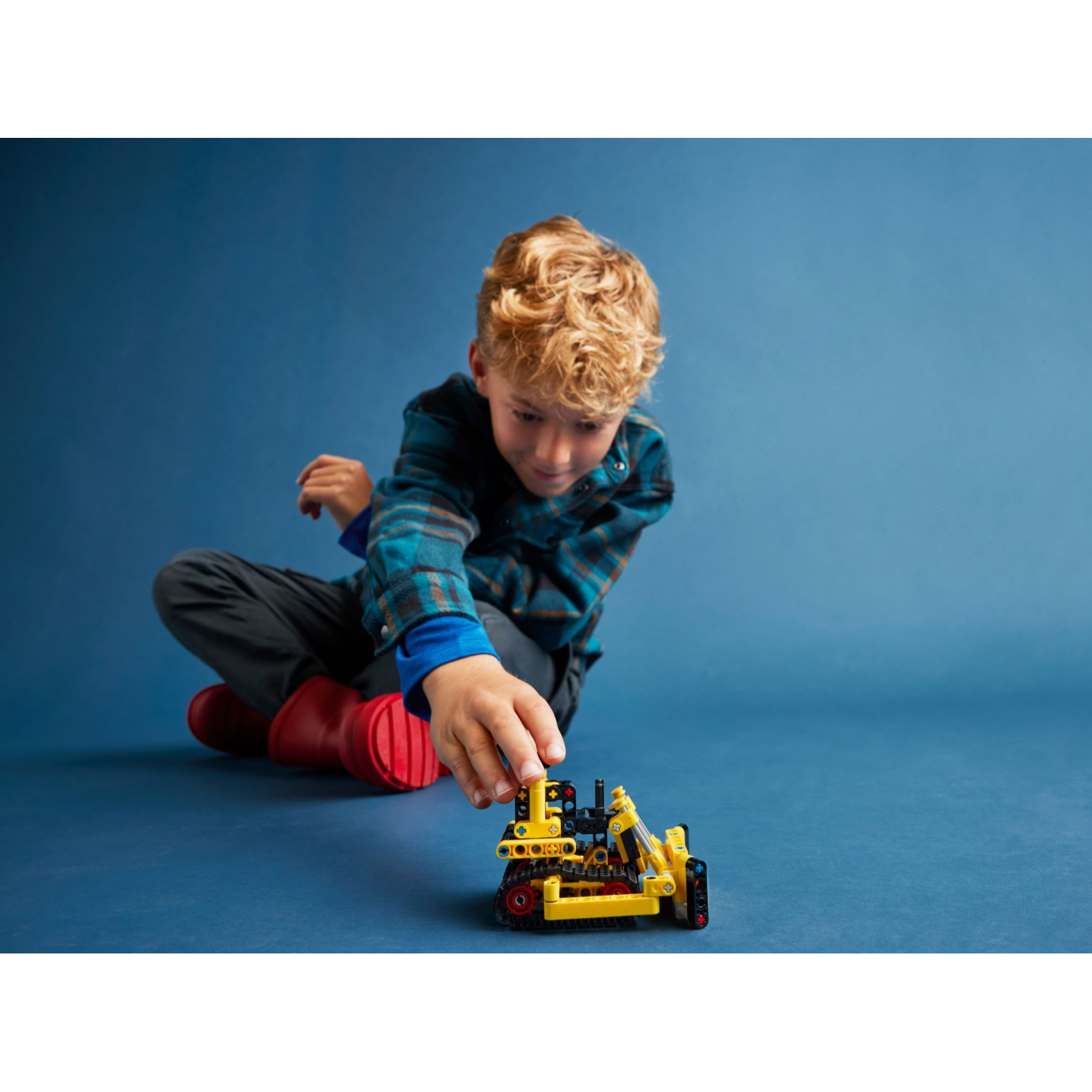 Конструктор LEGO Technic Надпотужний бульдозер 195 деталей (42163) зображення 8