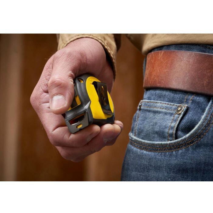 Рулетка Stanley CONTROL-LOCK, 3мх19мм, у прогумованому корпусі, з двосторонньою шкалою (STHT37230-0) зображення 11