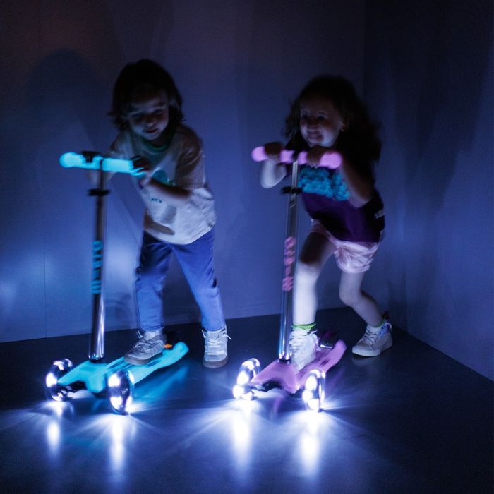 Самокат Micro Maxi Deluxe Glow LED Червона аура (MMD368) зображення 10