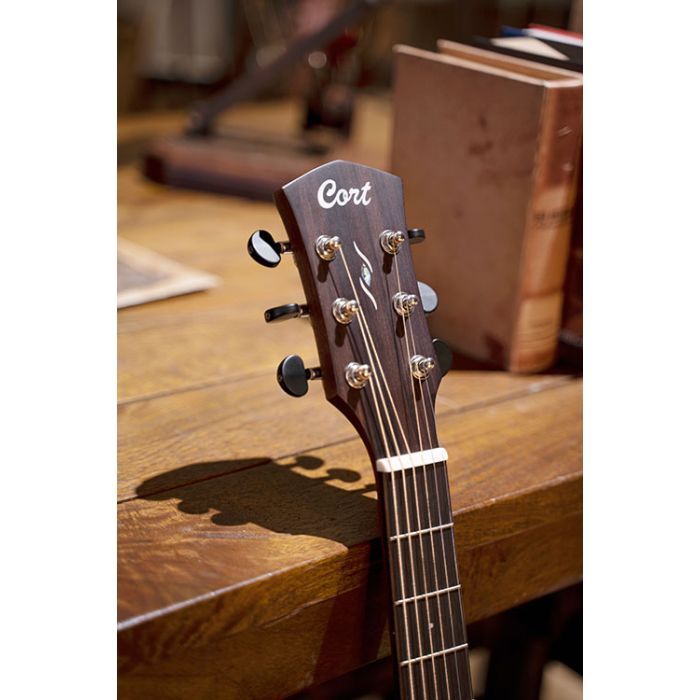 Гитара электроакустическая Cort Core-OC Blackwood (Open Pore Light Burst) изображение 9