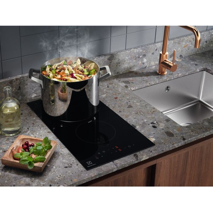 Варочна поверхня Electrolux LHR3233CK зображення 3