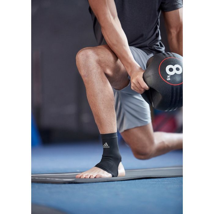 Фиксатор голеностопа Adidas Performance Ankle Support ADSU-13314 Чорний XL (885652007559) изображение 2