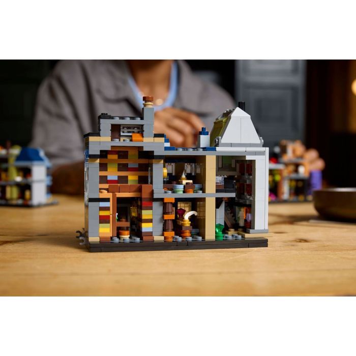 Конструктор LEGO Harry Potter Алея Діаґон. Чаклунські крамниці (76444) зображення 12