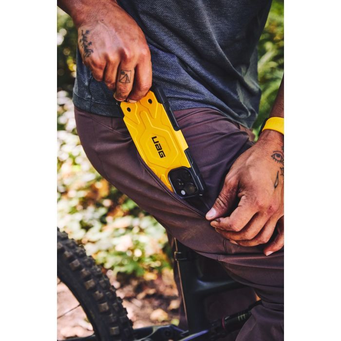 Чехол для мобильного телефона UAG iPhone 16 Pro Max Pathfinder Magsafe Heritage Yellow (114469118282) изображение 10