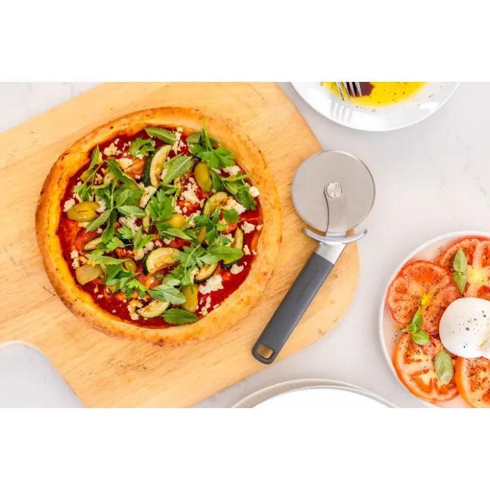 Нож для пиццы KitchenAid Classic 24,5 см червоний (KHA113OHEREG) изображение 6