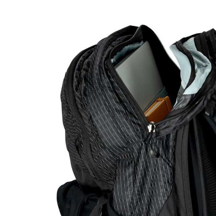 Рюкзак туристичний Osprey Tropos 32 black O/S (009.3121) зображення 9