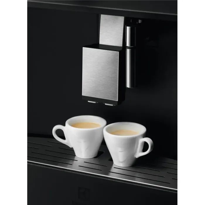 Кофемашина Electrolux KBC85Z изображение 6