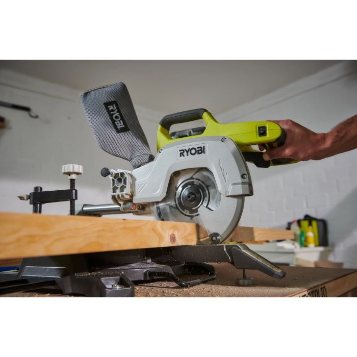 Торцовочная пила Ryobi ONE+ R18MS216-0 18V, 216мм, лазер (без АКБ и ЗУ) (5133003597) изображение 8
