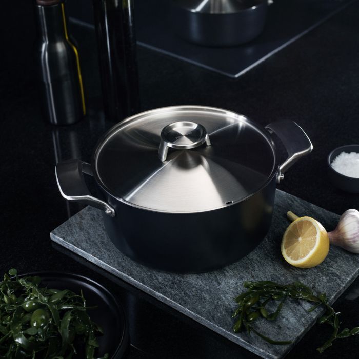 Каструля Fiskars Taiten з кришкою 3,5 л (1066952) зображення 7