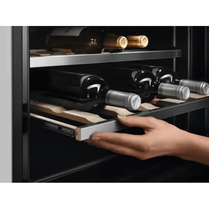 Холодильник Electrolux KBW6X изображение 5