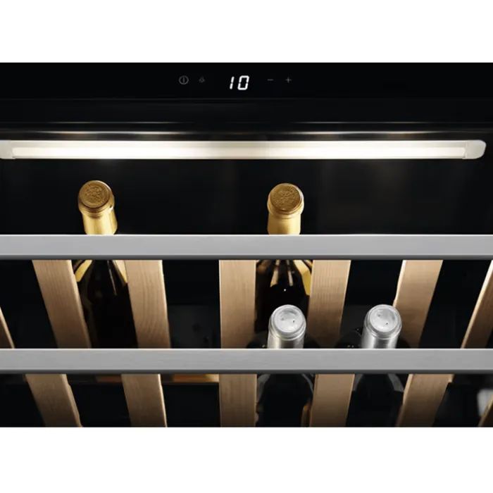 Холодильник Electrolux KBW6X изображение 6