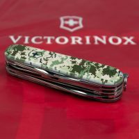 Ніж Victorinox Huntsman Army 91 мм Піксель (1.3713.3_W3940p) зображення 3