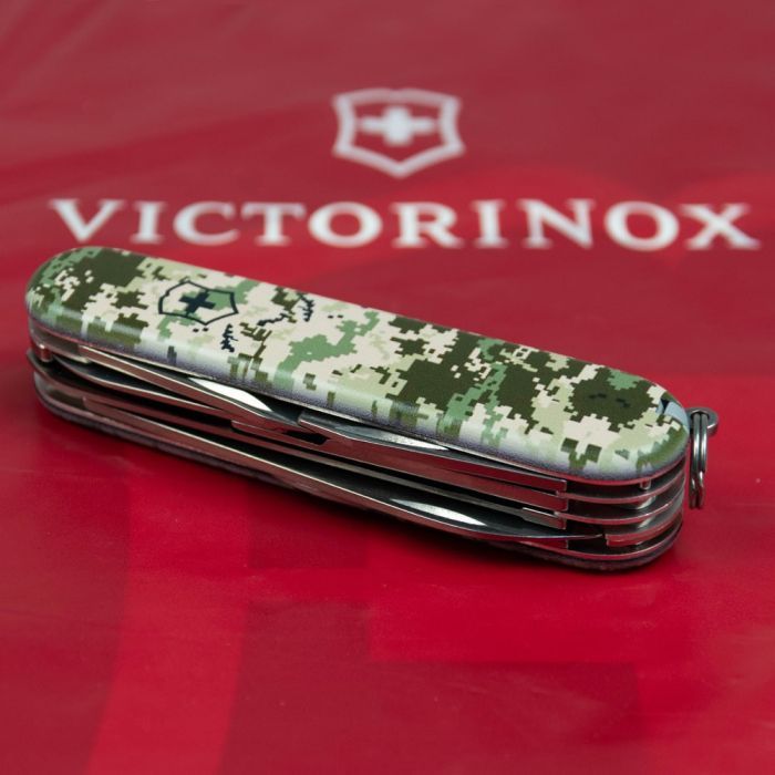 Нож Victorinox Huntsman Army 91 мм Піксель (1.3713.3_W3940p) изображение 3