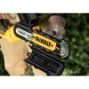 Ланцюгова пила DeWALT міні, 18 XR Li-ion 5Ah, безщіткова, шина 20 см (DCMPS520P1) зображення 11