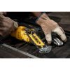Ланцюгова пила DeWALT міні, 18 XR Li-ion 5Ah, безщіткова, шина 20 см (DCMPS520P1) зображення 6