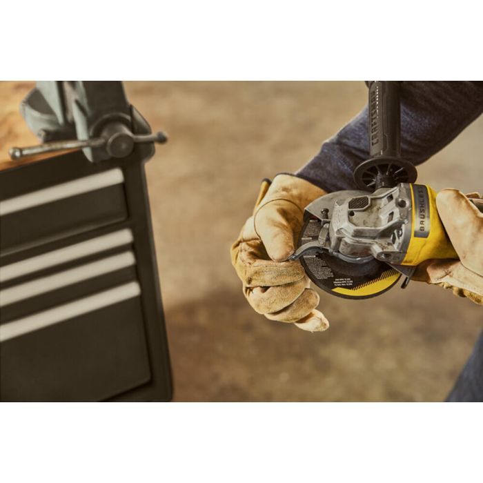 Шліфувальна машина Stanley кутова акум безщіткова FATMAX,Li-Ion V20, 18В, 2x4Ah, 8000об/хв, 125 мм, кейс (SFMCG700M2K) зображення 7