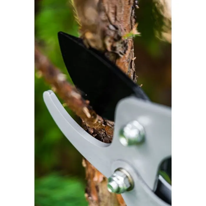 Секатор Neo Tools площинний, d різу 40мм, 765мм, 1250г (15-251) зображення 5