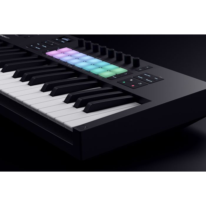 MIDI-клавиатура Novation LaunchKey 37 MK4 (236475) изображение 10