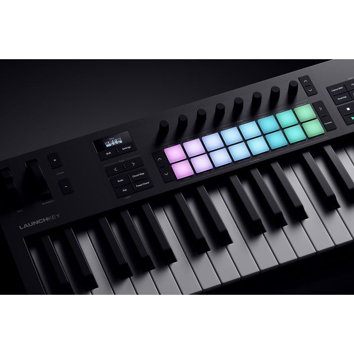 MIDI-клавиатура Novation LaunchKey 37 MK4 (236475) изображение 8
