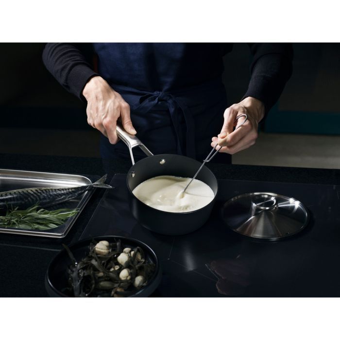 Ковш Fiskars Taiten з кришкою 1,6 л (1066951) изображение 7