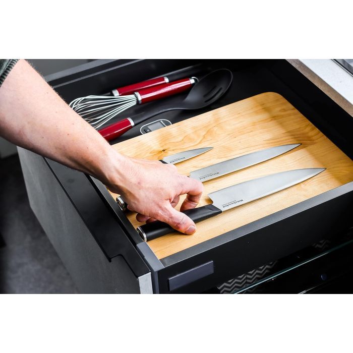 Набор ножей KitchenAid Classic з захисними чохлами, 3 предмети (KEG3PTHEOHOBA) изображение 5