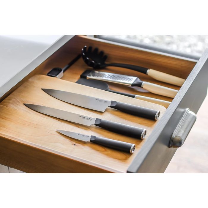 Набор ножей KitchenAid Classic з захисними чохлами, 3 предмети (KEG3PTHEOHOBA) изображение 6