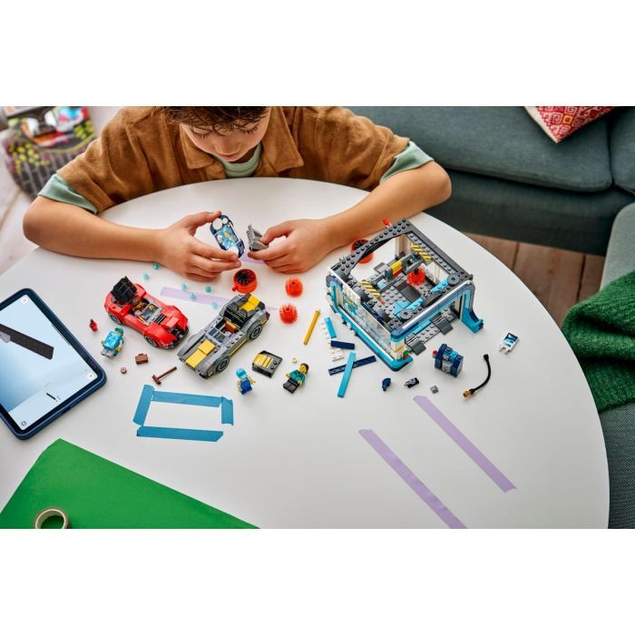 Конструктор LEGO City Тоннельная автомойка (60497) изображение 10