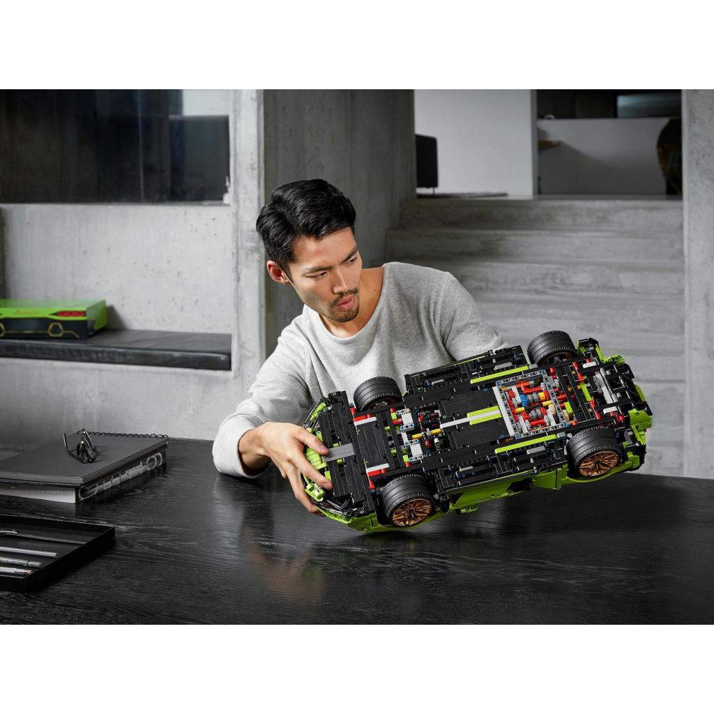 Конструктор LEGO Technik Lamborghini Sian FKP 37 (42115) изображение 11