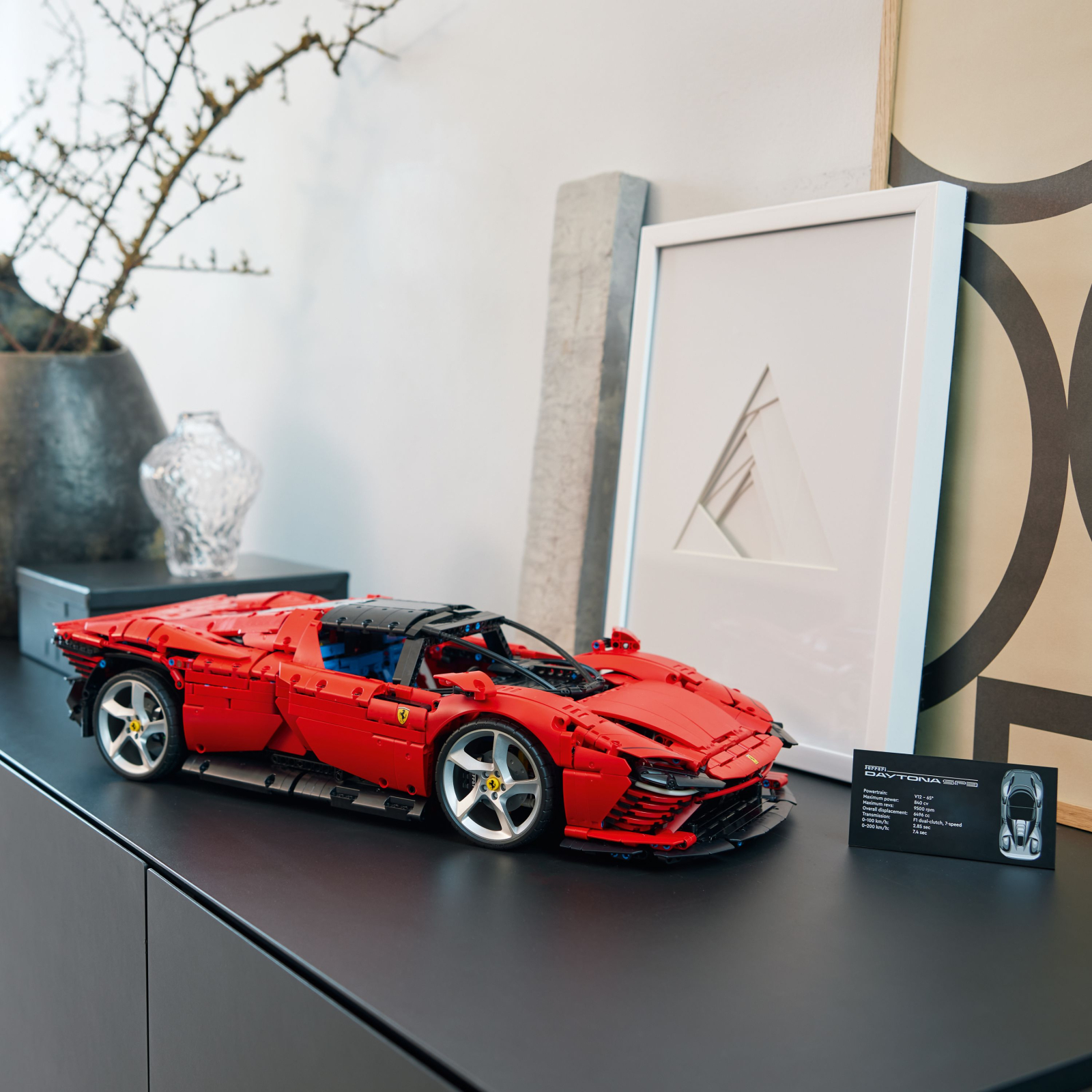 Конструктор LEGO Technic Ferrari Daytona SP3 (42143) изображение 10