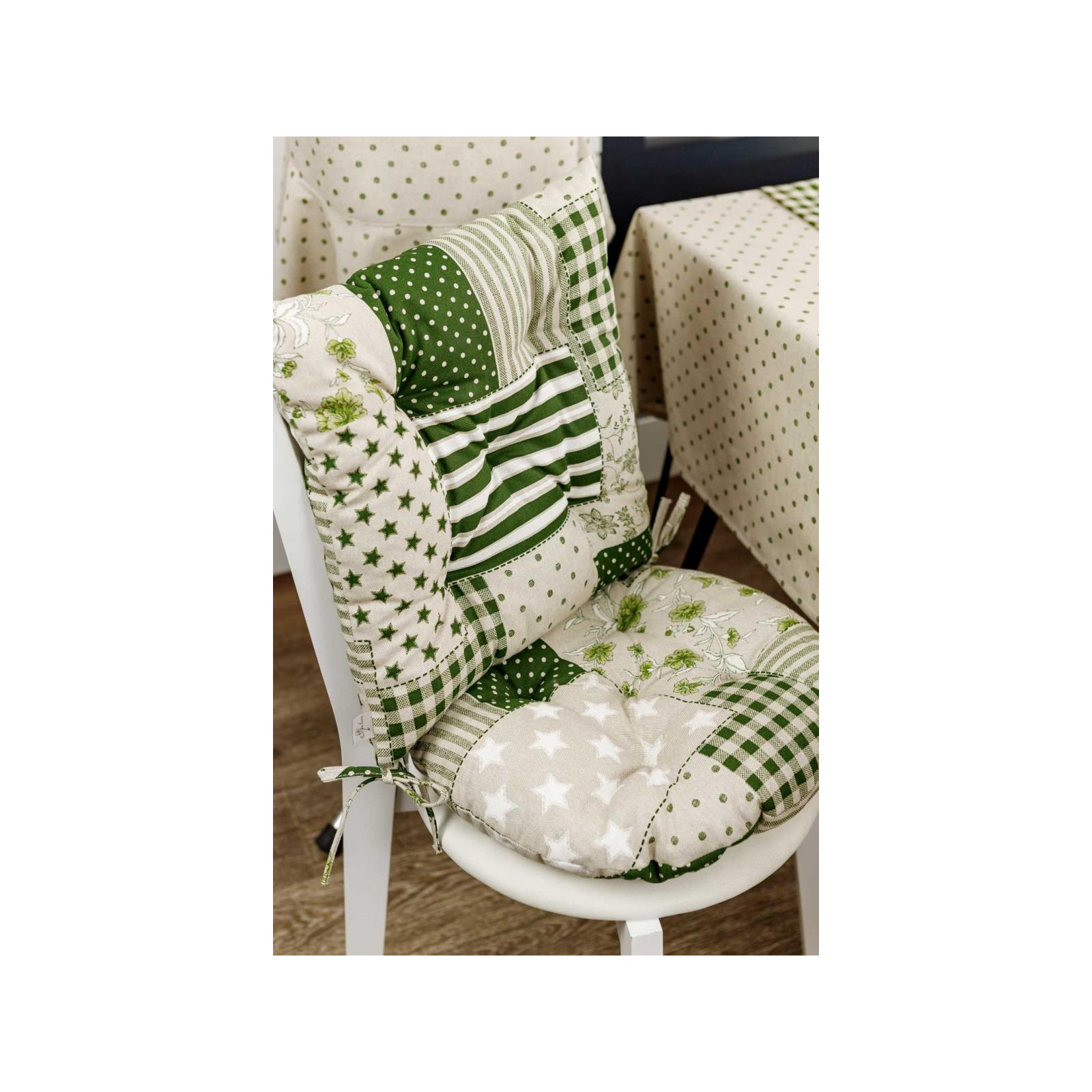 Подушка на стул Прованс Пэчворк зеленый Хозяйка D-40 см (4823093451247) изображение 2