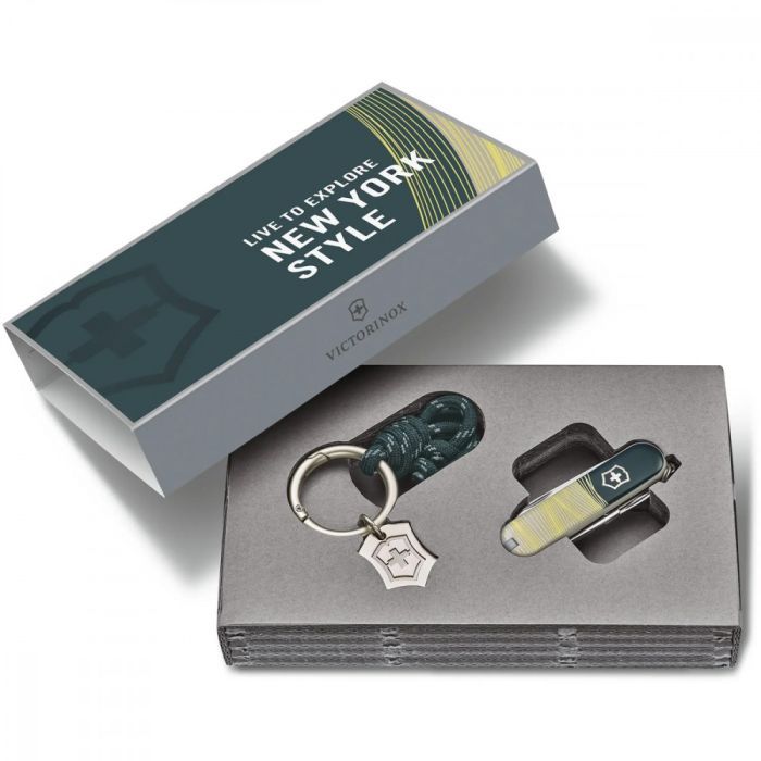 Нож Victorinox Classic SD New York Style (0.6223.E223) изображение 5