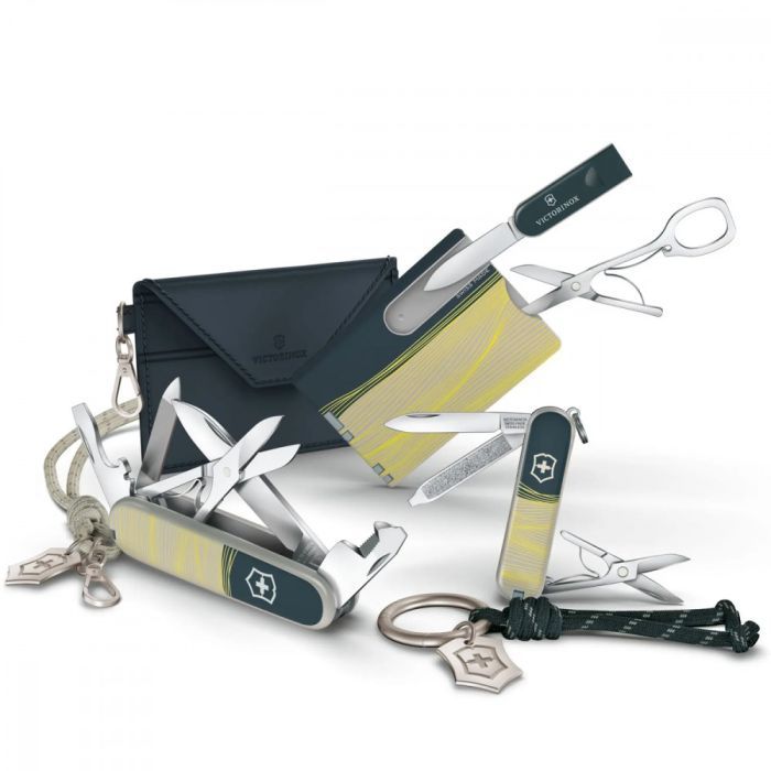Нож Victorinox Classic SD New York Style (0.6223.E223) изображение 6