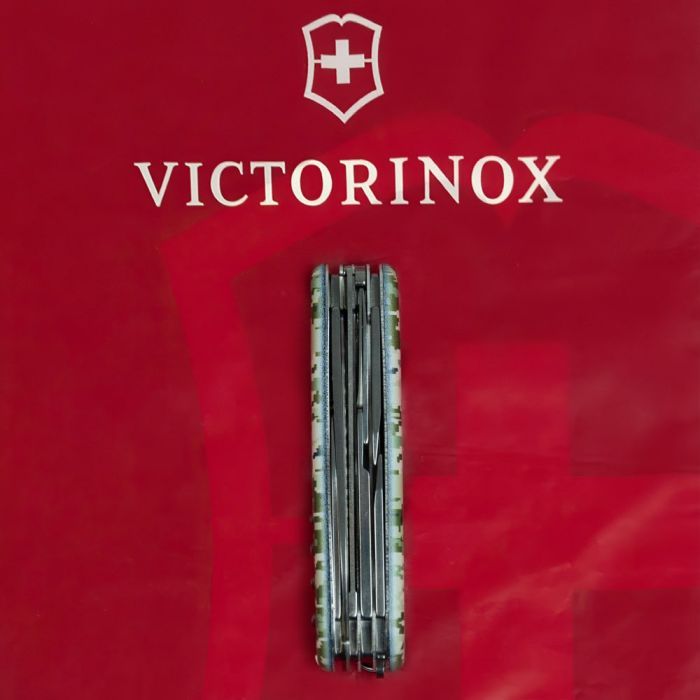 Ніж Victorinox Huntsman Army 91 мм Піксель + Лого (1.3713.3_W3941p) зображення 7
