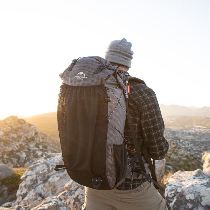 Рюкзак туристичний Naturehike Rock NH19BP095 60+5 л графіт в клітинку (6927595761649) зображення 6