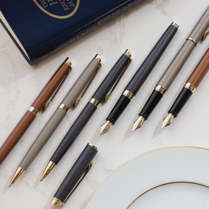 Ручка пір'яна Waterman HEMISPHERE Metallic Lava Black GT  FP F (12 090) зображення 10