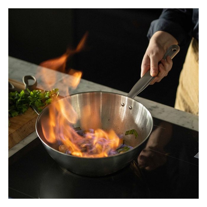 Сковорода Fiskars Вок All Steel Pure матова 28 см (1065629) зображення 10