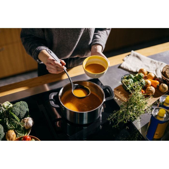Ополоник Fiskars Essential 38 см (1065594) зображення 4