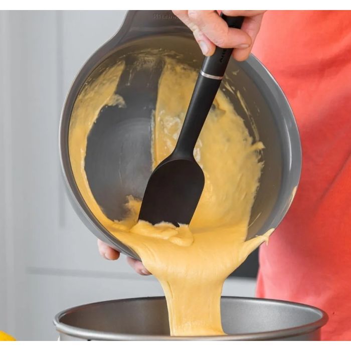 Лопатка кухонная KitchenAid Classic для тіста 30 см чорний (KHH030OHOBE) изображение 3