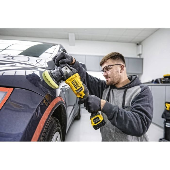 Шліфувальна машина DeWALT полірувальна 18В XR Li-Ion, 2x5Ah, кейс TSTAK (DCM848P2) зображення 7
