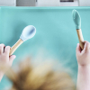 Набір дитячого посуду MinikOiOi Dig In - Powder Grey ложка та виделка силіконові (101060057) зображення 6
