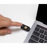 Аппаратный ключ безопасности Yubico YubiKey 5C NFC (YubiKey_5C_NFC) изображение 5