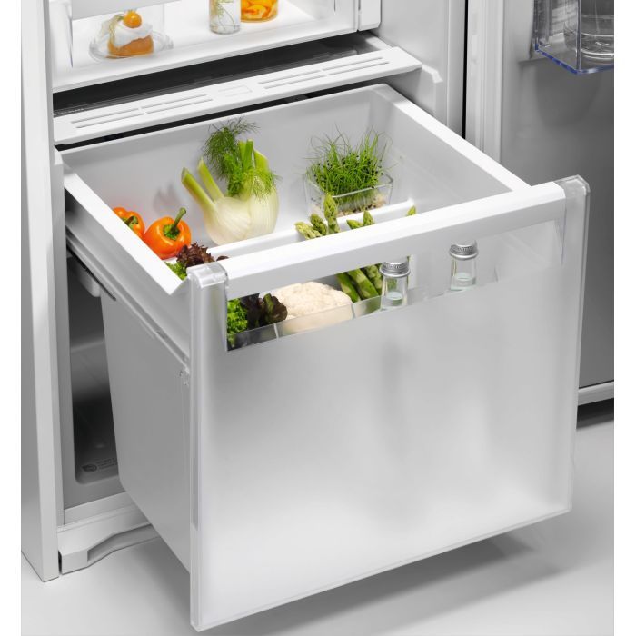 Холодильник Electrolux ERD6DE18S1 изображение 7