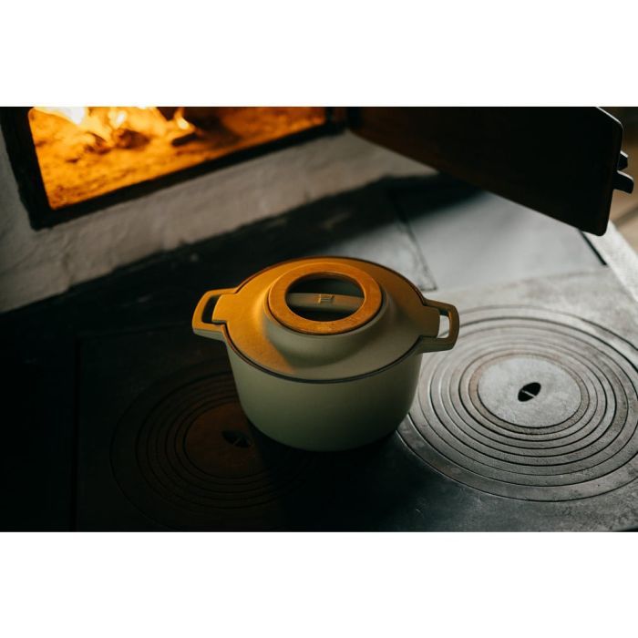 Кастрюля Fiskars Norden Limited Colour Edition чавунна 4 л колір кропива (1071128) изображение 7