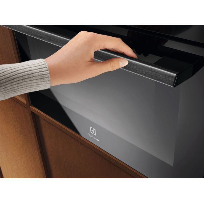 Духовой шкаф Electrolux LVL8E09Z изображение 8