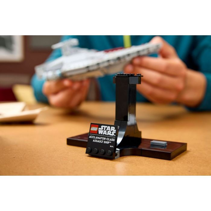 Конструктор LEGO tar Wars Штурмовой корабль класса Аккламатор (75404) изображение 10