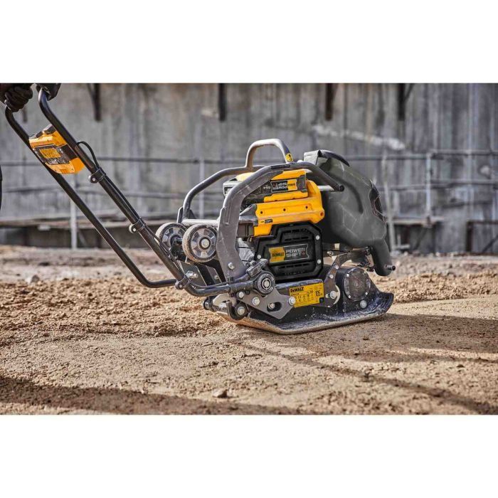 Виброплита DeWALT DCPS7154 прямоходная аккумуляторная POWERSHIFT (без АКБ и ЗУ) (DCPS7154N) изображение 5