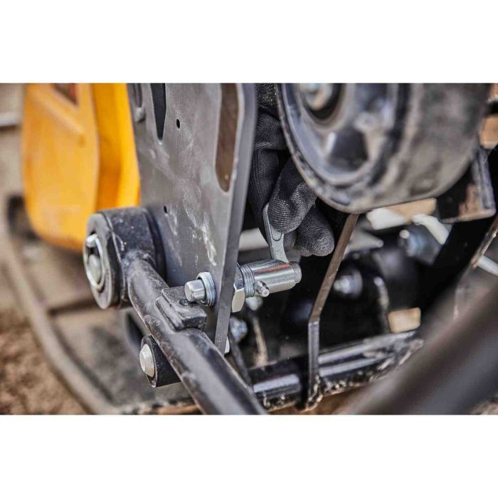 Виброплита DeWALT DCPS7154 прямоходная аккумуляторная POWERSHIFT (без АКБ и ЗУ) (DCPS7154N) изображение 8