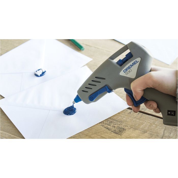 Клейовий пістолет Dremel GlueGun 930, стрижні 7мм, 105-165° 0.2кг (F.013.093.0JA) зображення 4