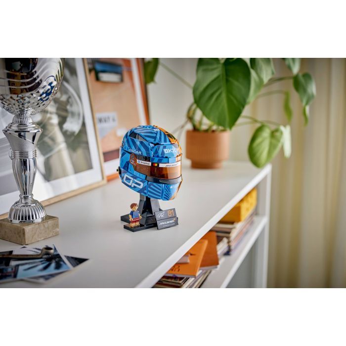 Конструктор LEGO Editions Formula 1 (43017) изображение 12