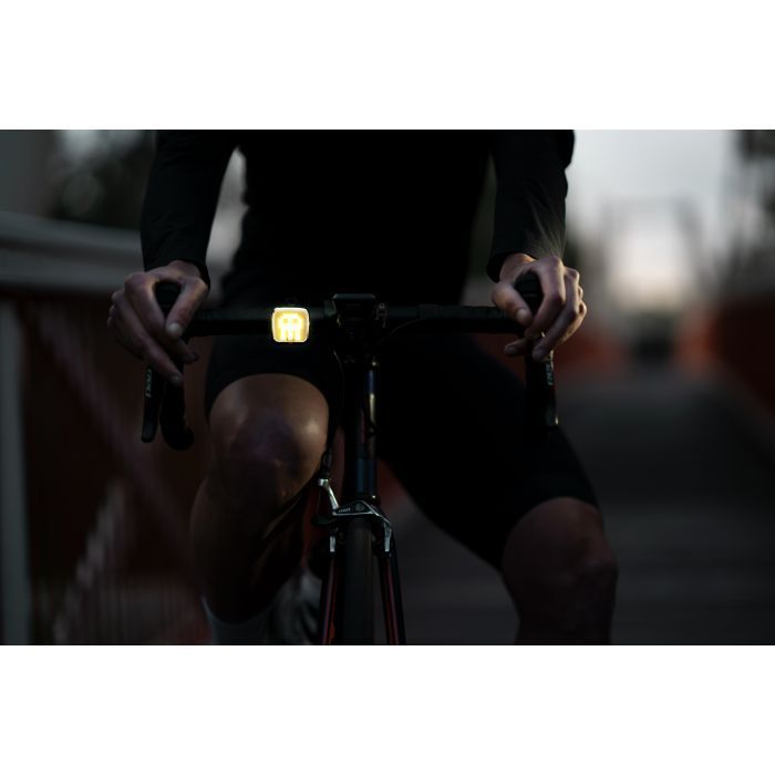 Задняя велофара Knog Blinder Square Rear 100 Lumens (12288) изображение 9